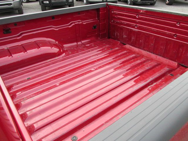 2012 Nissan Frontier 4WD Quad Cab 140.5 Laramie