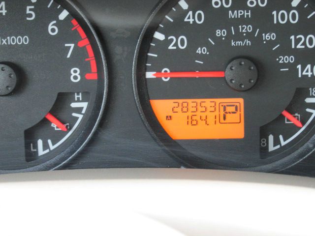 2012 Nissan Frontier 4WD Quad Cab 140.5 Laramie