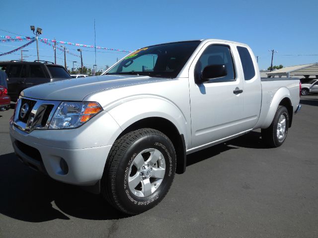 2012 Nissan Frontier Ls/4wd