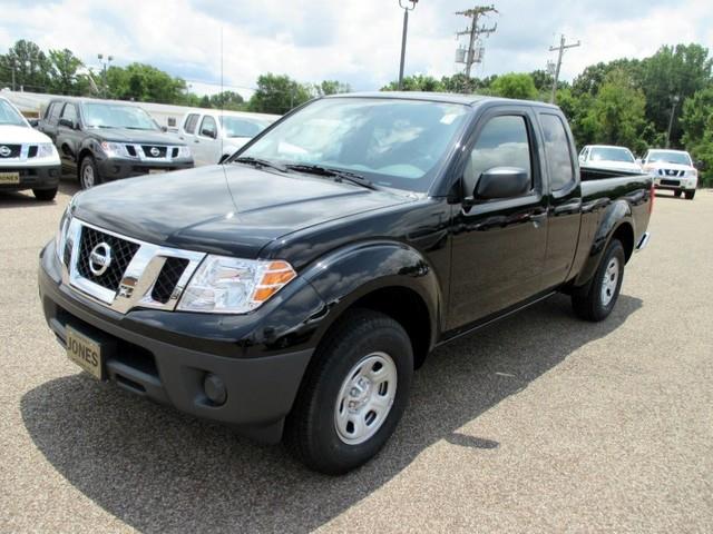 2013 Nissan Frontier XR