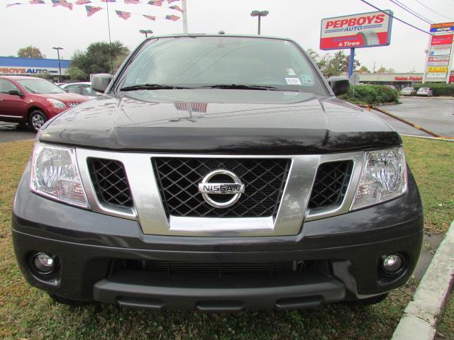 2013 Nissan Frontier 2009 Hyundai SE