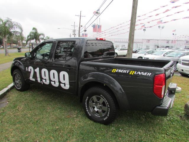 2013 Nissan Frontier 2009 Hyundai SE