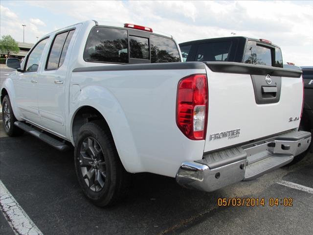 2014 Nissan Frontier LS S