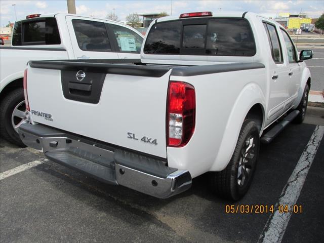 2014 Nissan Frontier LS S