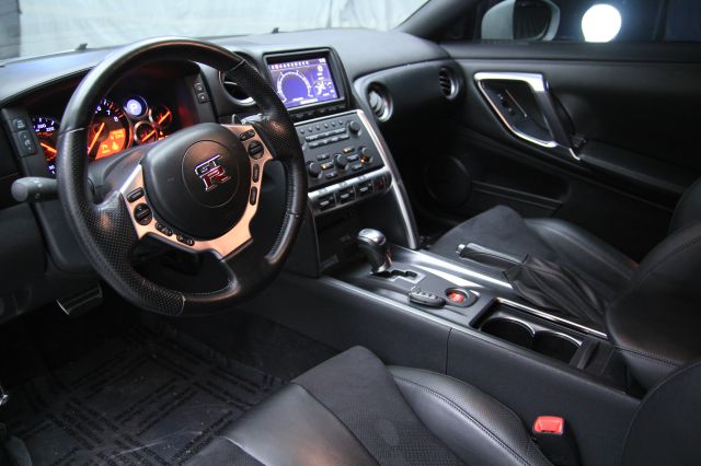 2009 Nissan GT-R 400E