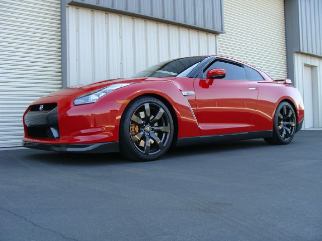 2011 Nissan GT-R Premium