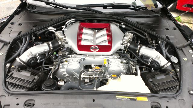 2013 Nissan GT-R Premium