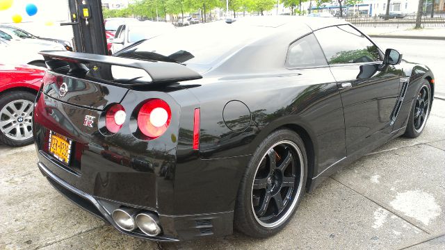 2013 Nissan GT-R Premium