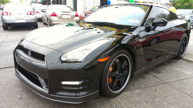 2013 Nissan GT-R Premium
