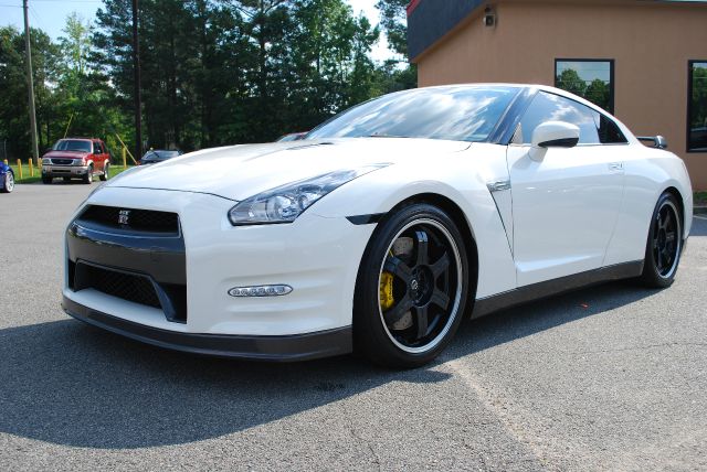 2013 Nissan GT-R Premium