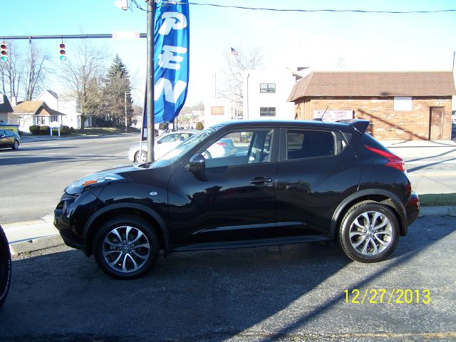 2011 Nissan Juke 2.5S ONE Owner