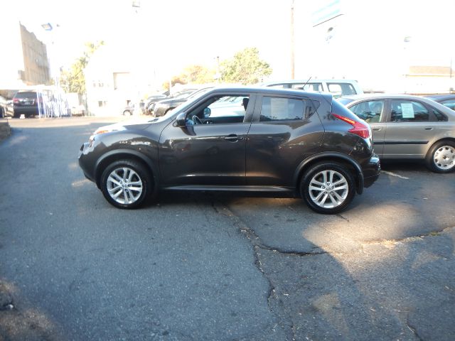 2011 Nissan Juke 2.5S ONE Owner