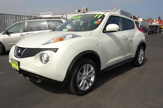 2011 Nissan Juke AWD 4dr V8
