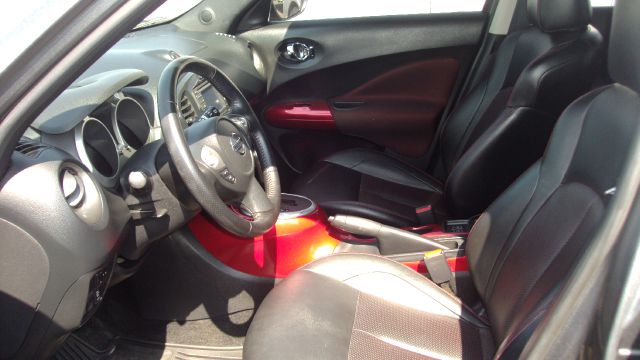 2011 Nissan Juke 2.5S ONE Owner