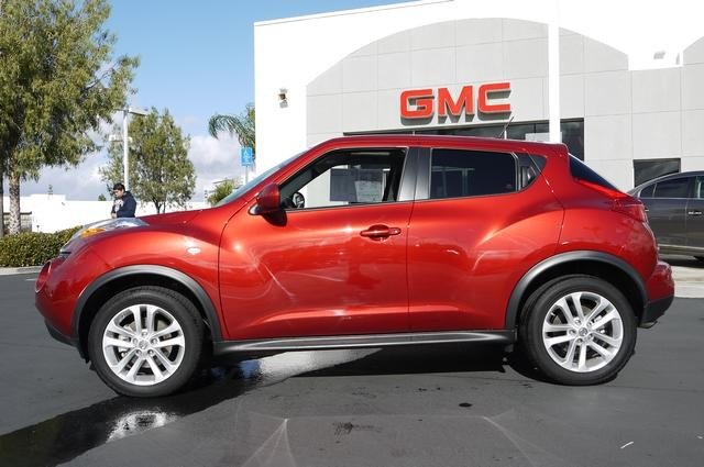 2011 Nissan Juke 4dr Sdn LE Auto (SE) Sedan