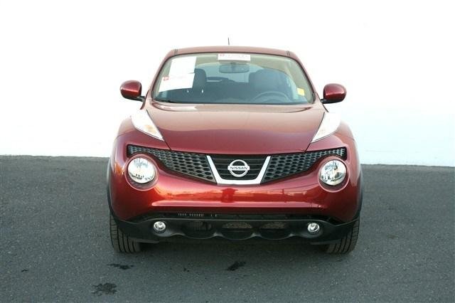 2011 Nissan Juke 4dr Sdn LE Auto (SE) Sedan