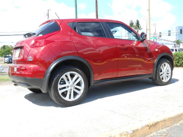 2012 Nissan Juke AWD 4dr V8