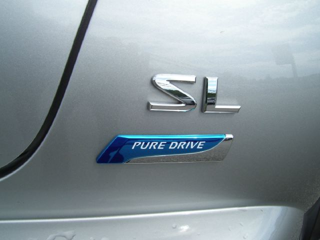 2012 Nissan Juke AWD 4dr V8