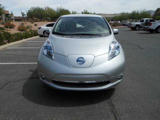 2012 Nissan LEAF LS S