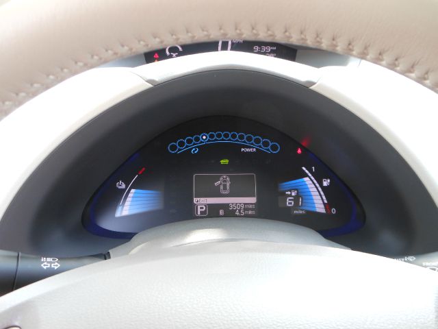 2012 Nissan LEAF LS S