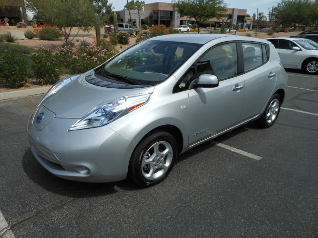 2012 Nissan LEAF LS S