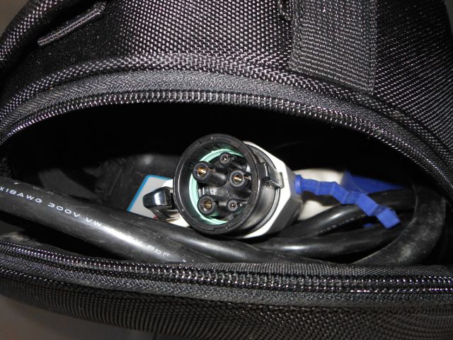 2012 Nissan LEAF LS S