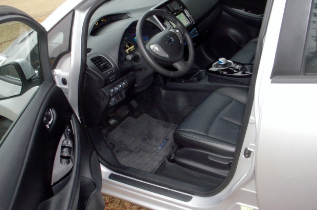 2013 Nissan LEAF LS S