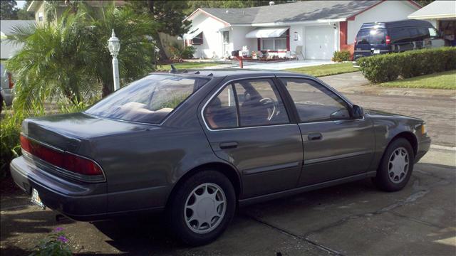 1990 Nissan Maxima 6 Speed Transmision