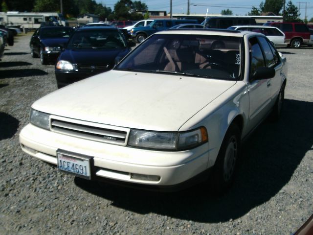 1991 Nissan Maxima Sport 4x4 Coupe