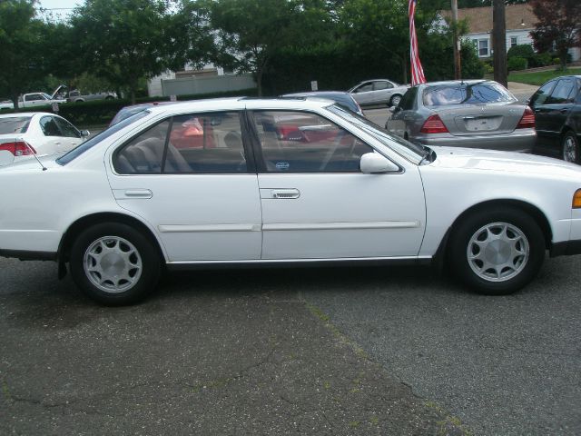 1993 Nissan Maxima Sport 4x4 Coupe