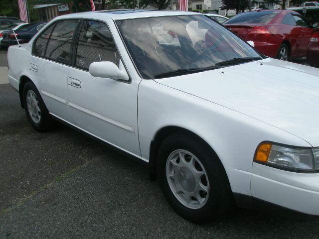 1993 Nissan Maxima Sport 4x4 Coupe
