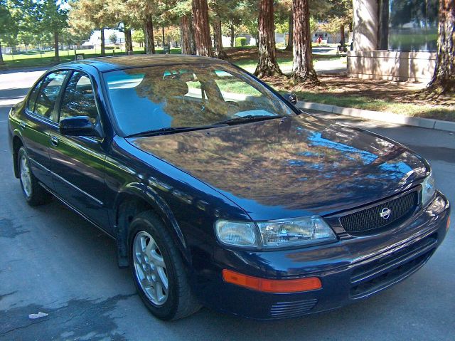 1996 Nissan Maxima Unknown