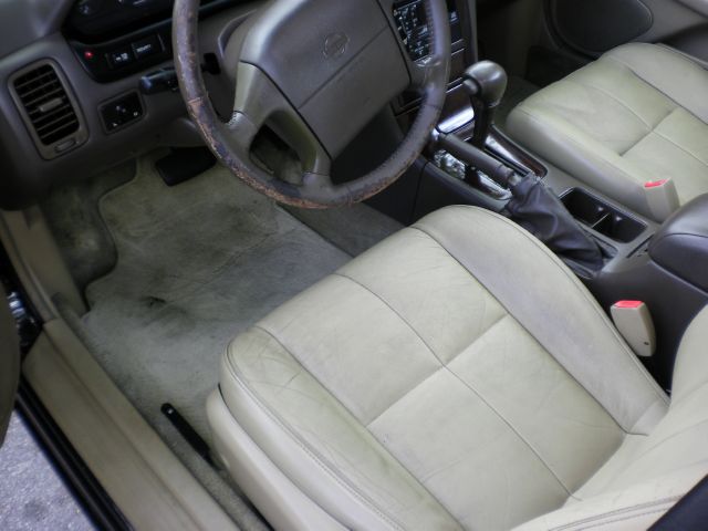 1996 Nissan Maxima 3.0 Quattro