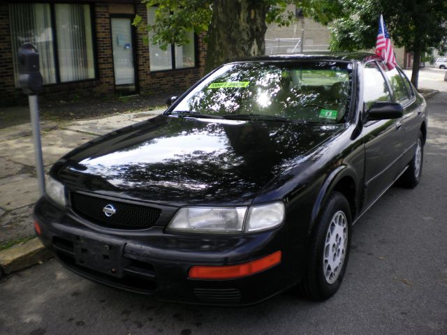 1996 Nissan Maxima 3.0 Quattro