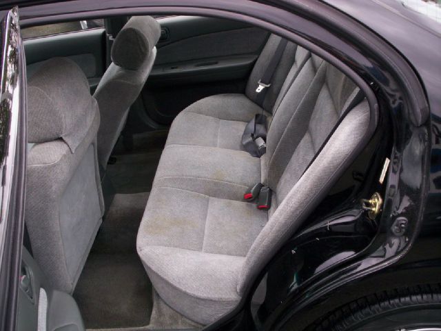 1996 Nissan Maxima SE