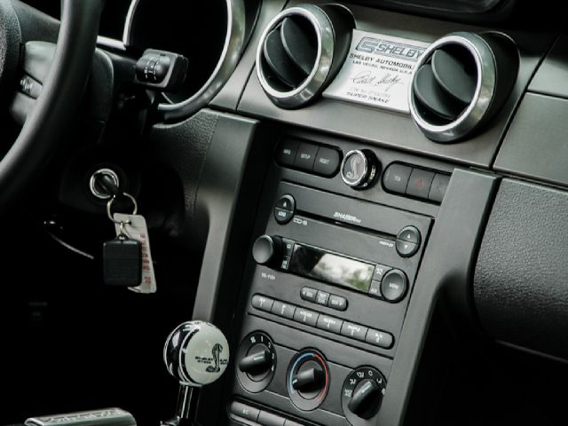 1996 Nissan Maxima SE