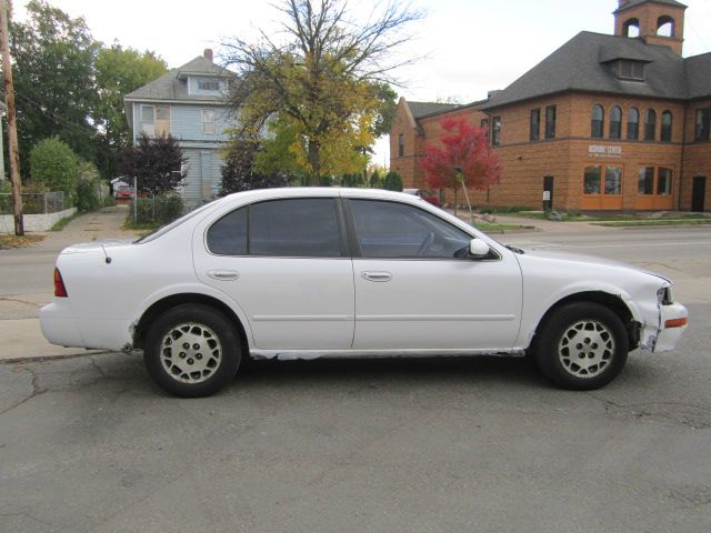 1996 Nissan Maxima Unknown