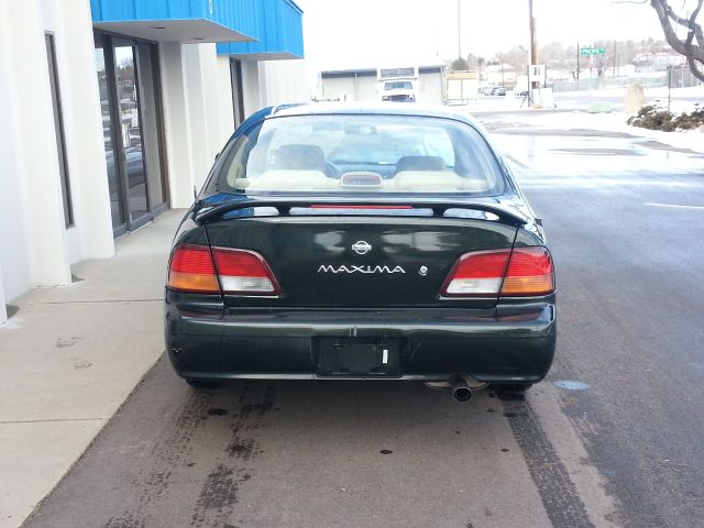 1997 Nissan Maxima Unknown