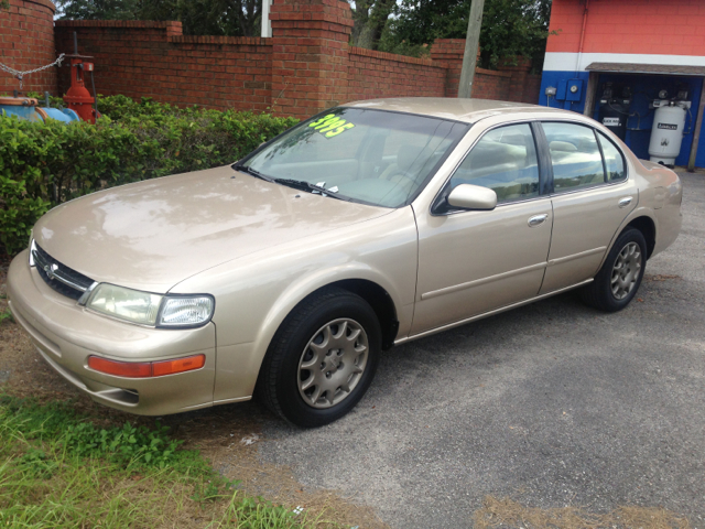 1997 Nissan Maxima 3.0 Quattro