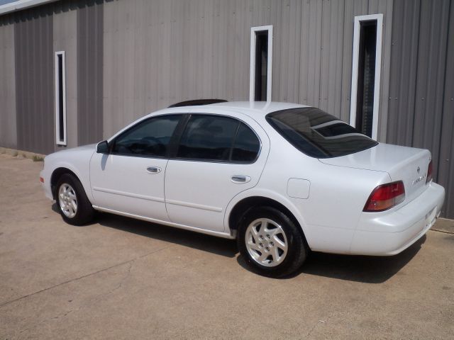 1997 Nissan Maxima 3.0 Quattro