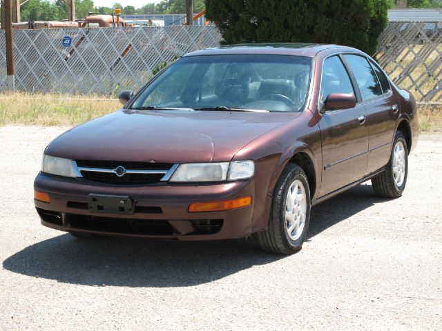 1997 Nissan Maxima 3.0 Quattro