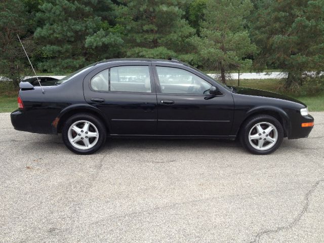 1997 Nissan Maxima SE