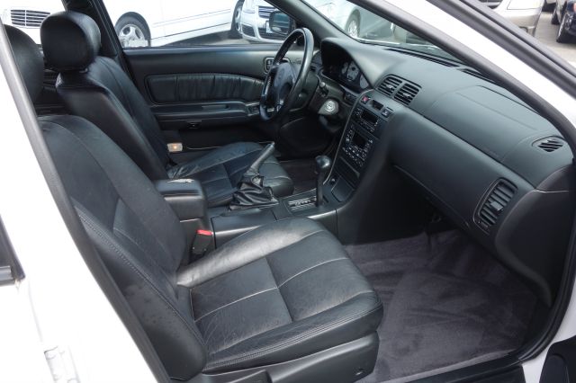 1998 Nissan Maxima 3.0 Quattro