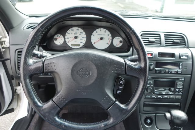 1998 Nissan Maxima 3.0 Quattro