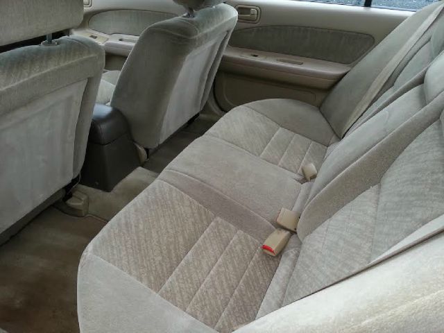 1998 Nissan Maxima Unknown