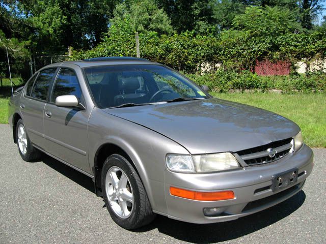 1999 Nissan Maxima Unknown