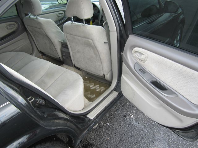 2000 Nissan Maxima SE