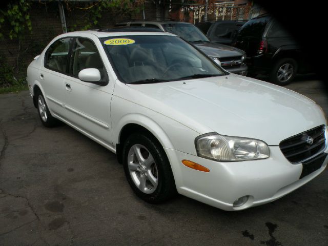 2000 Nissan Maxima 3.0 Quattro