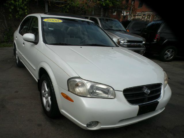 2000 Nissan Maxima 3.0 Quattro