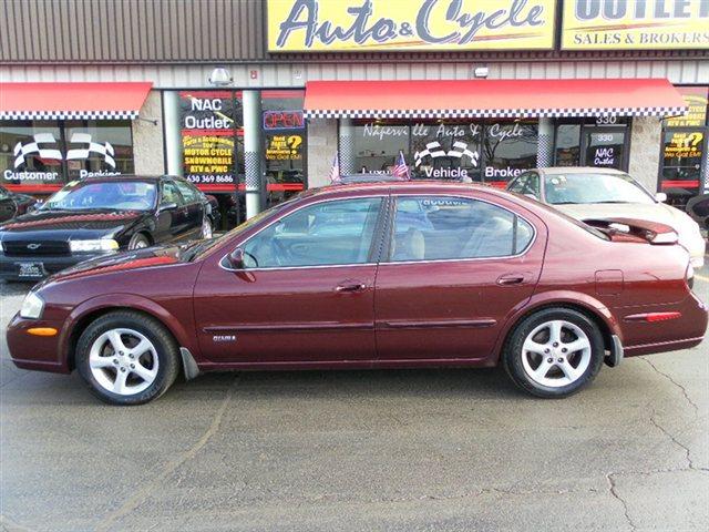 2000 Nissan Maxima 4dr Sdn V6 Auto SE